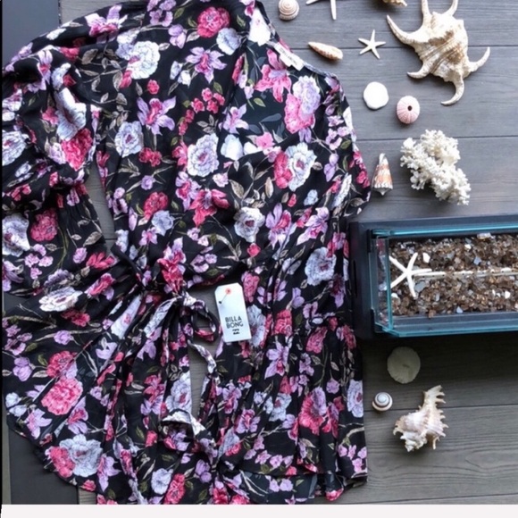 🌴🌼BILLABONG- COVER UP🌼🌴 - Picture 3 of 8